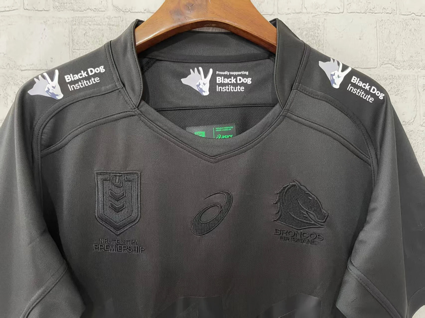 Brisbane Broncos 2025 Black Dog Institute Collectors Replica Jersey